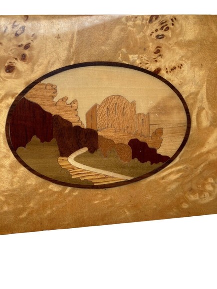 Vintage Wood Inlay Music Box Table Or Jewelry Box with Storage Plays Beautifully - Picture 4 of 12